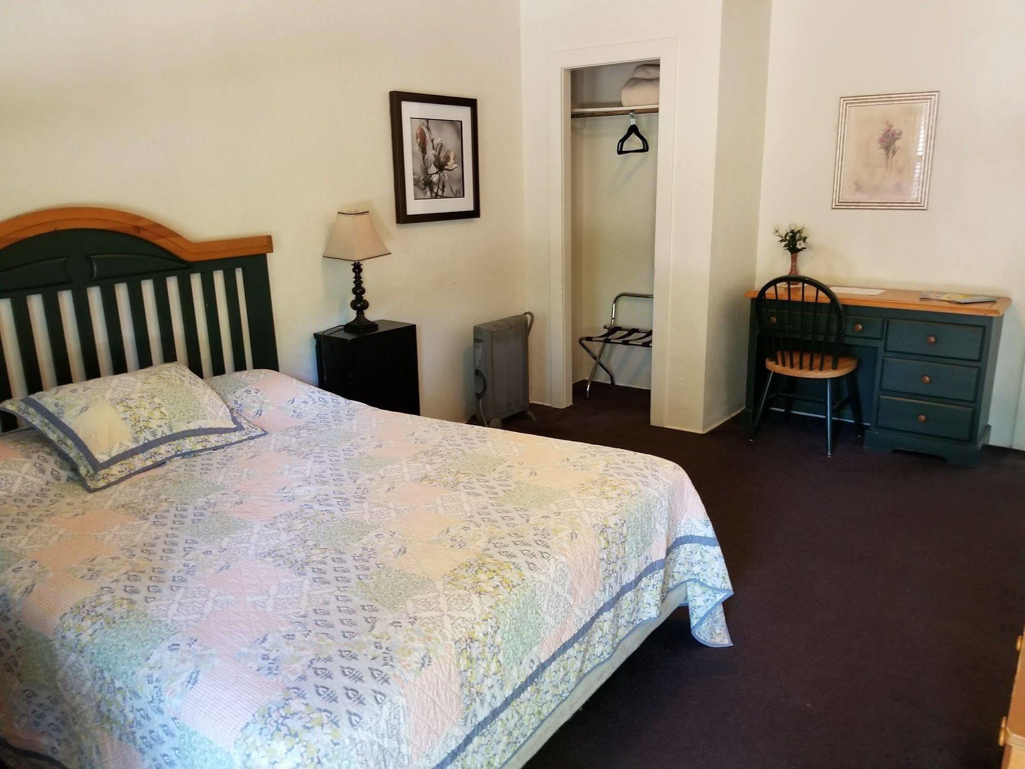 Manor Motel Ашленд Экстерьер фото